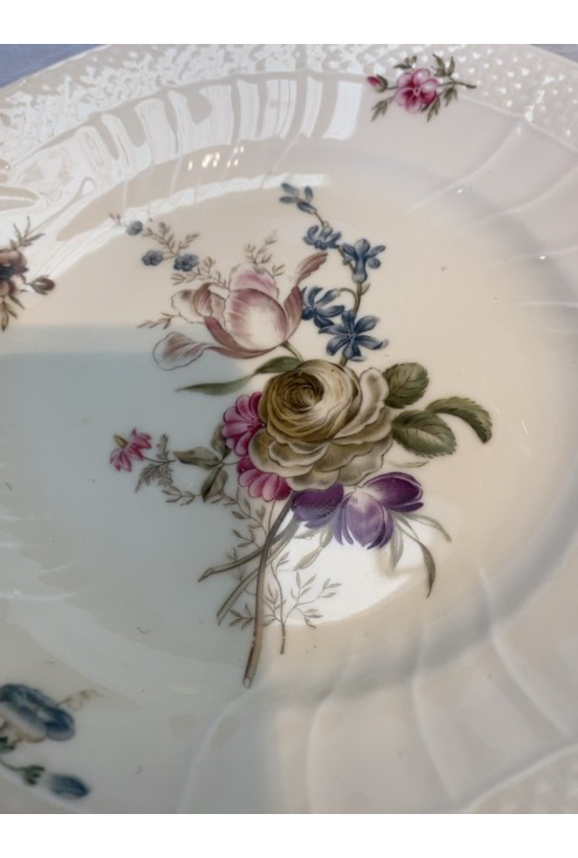 Royal Copenhagen stort fad